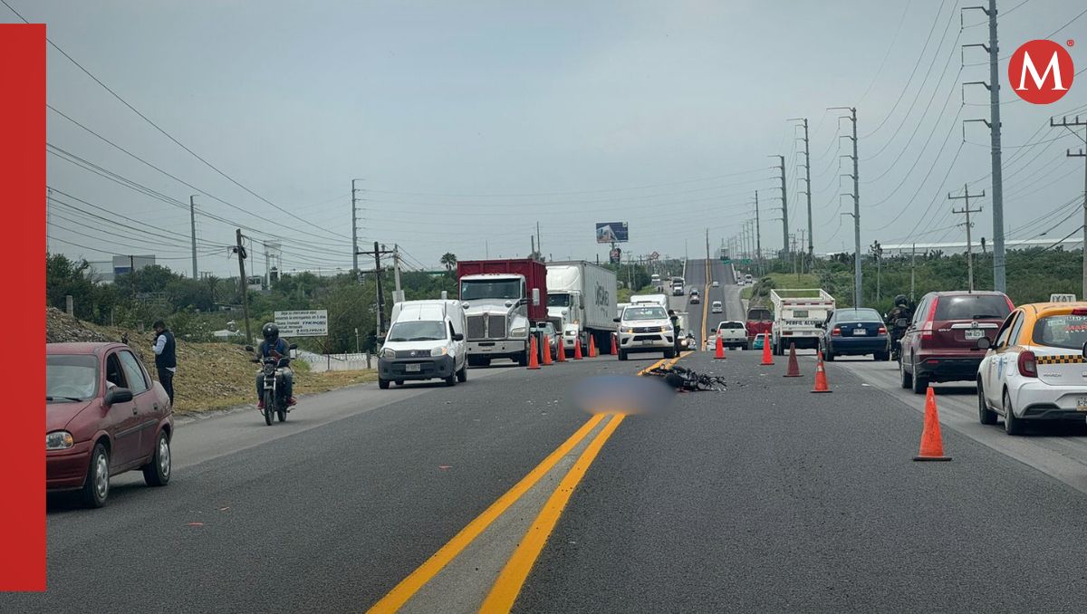 El conductor del tráiler se mantuvo en el lugar del accidente y está colaborando con las autoridades. Martín Ocañas