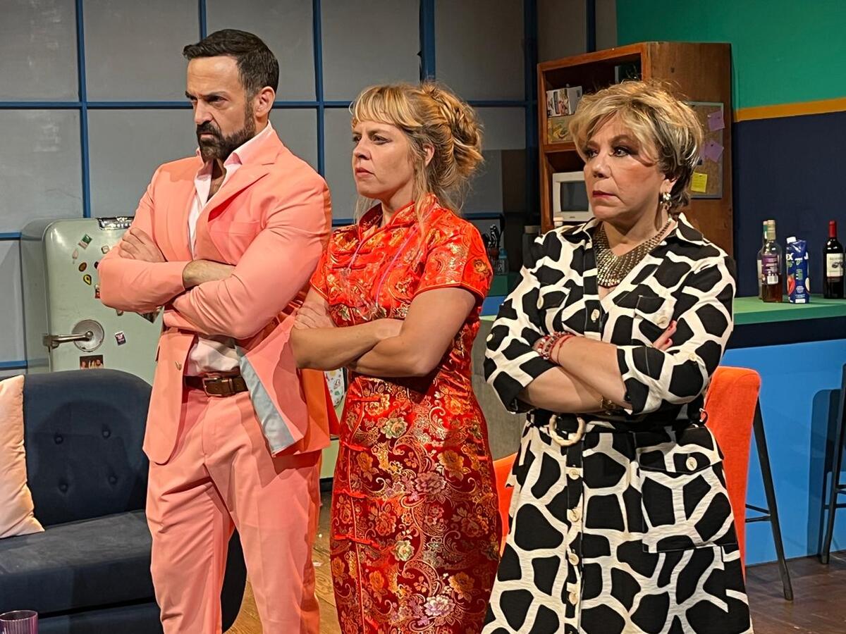 Esta divertida obra que va del melodrama a la comedia, estrenó temporada en el Foro Lucerna. Foto Lizbeth Cruz J.