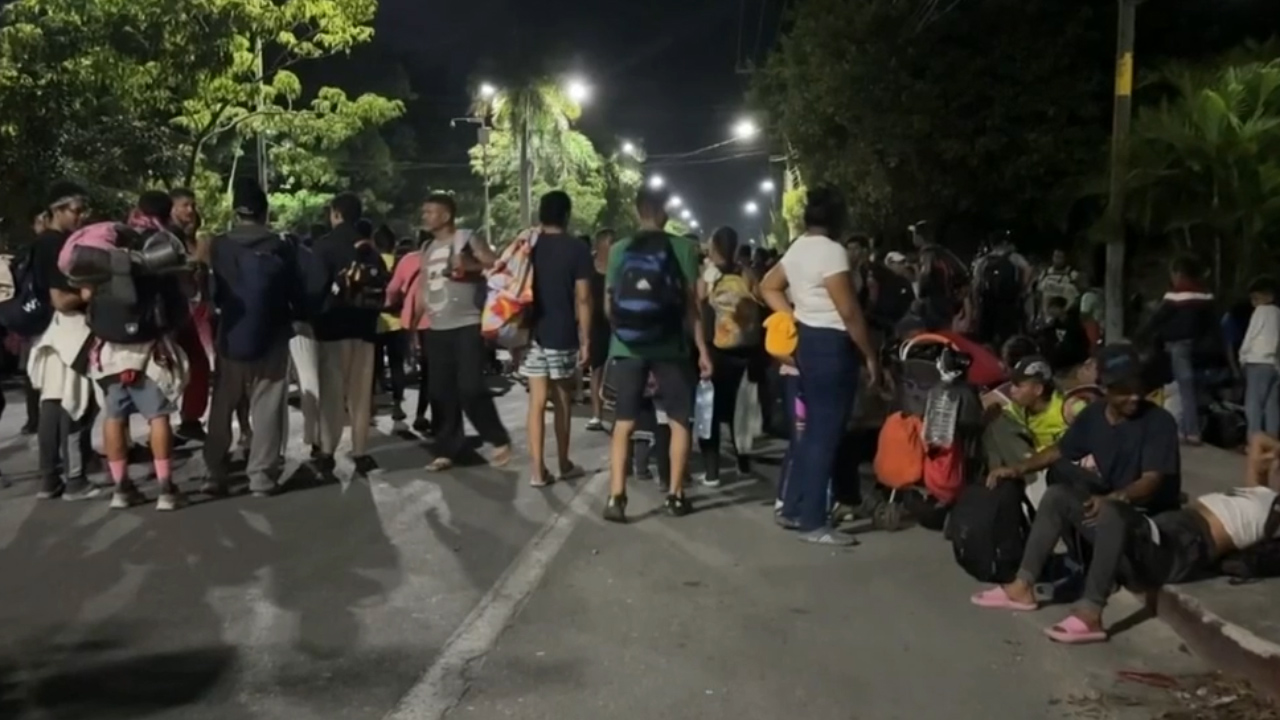 Nueva caravana migrante parte desde Tuxtla Gutiérrez rumbo al norte del país