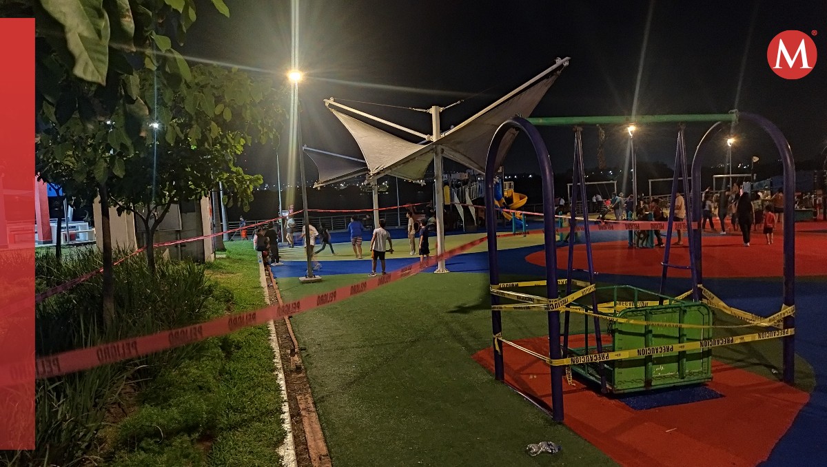 Niño se atora en juego infantil en la Laguna del Carpintero