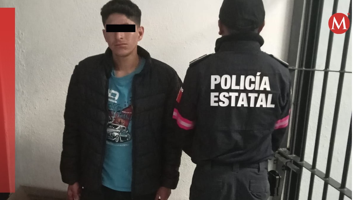 Autoridades detuvieron a un joven por presunta violencia familiar en contra de su padre. Foto: (Especial)