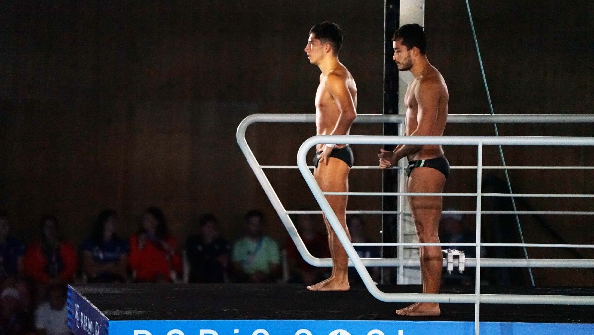 Kevin Berlín y Randall Willars en la final de clavados 10m (Santiago Chaparro)