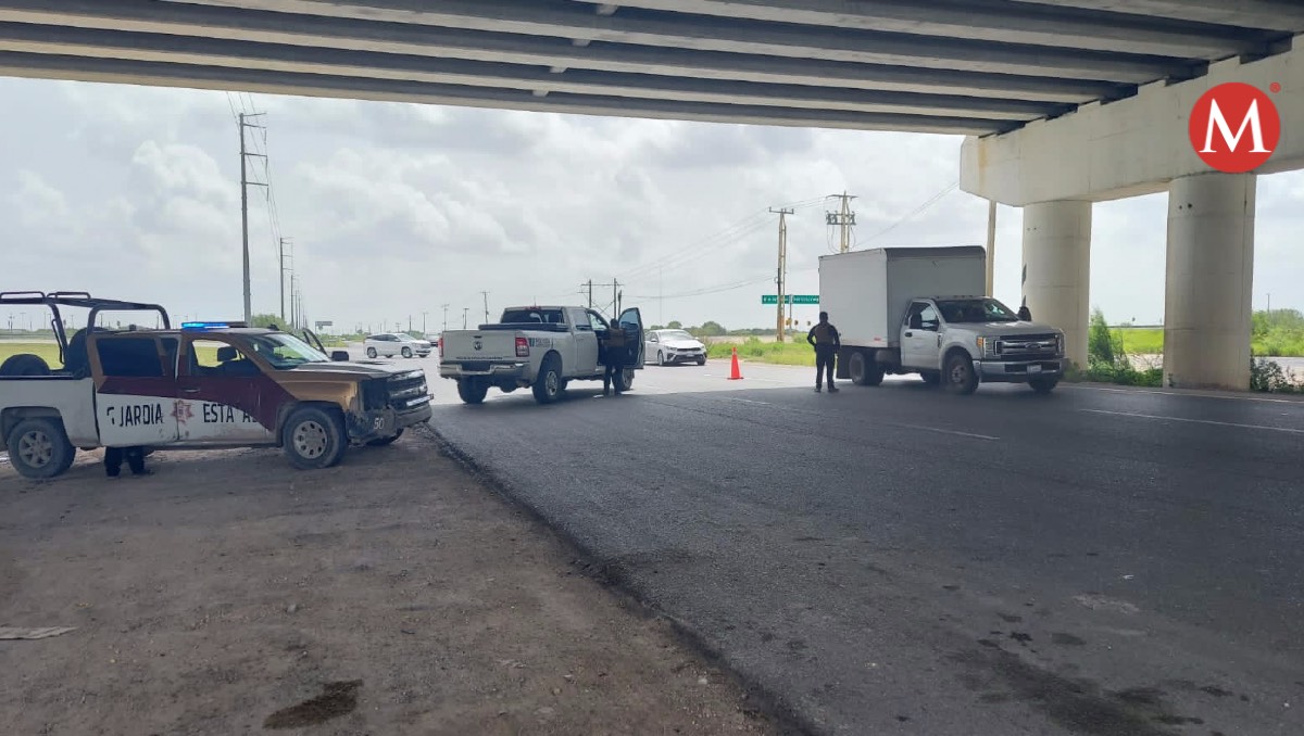 Tamaulipas revisa carros provenientes de Nuevo León que van a Reynosa.