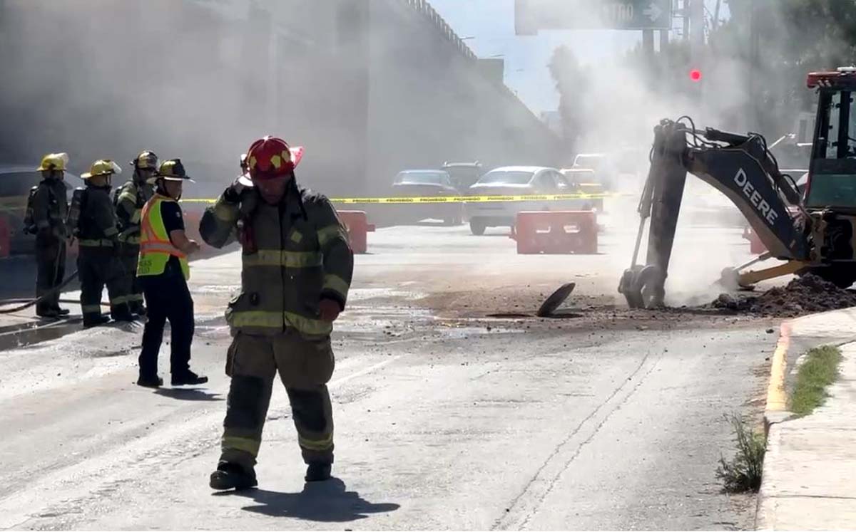 Trabajadores de edificios aledaños tuvieron que ser evacuados. l Especial