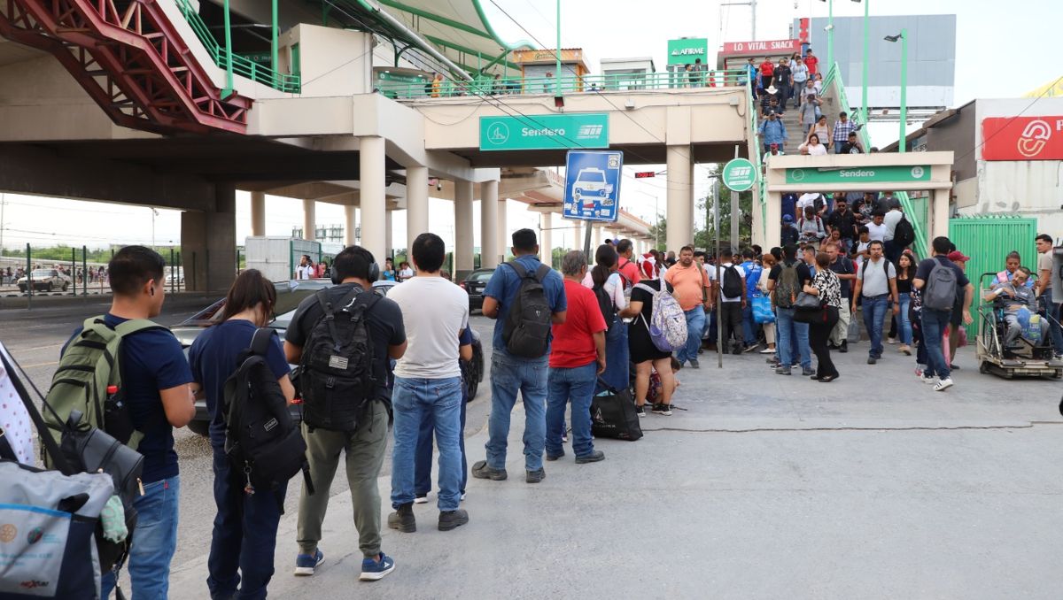 Transporte público en Nuevo León. Roberto Alanís