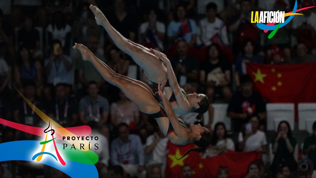 Alejandra Orozco y Gaby Agúndez en final de clavados sincronizados de París 2024 (Santiago Chaparro/Multimedios)