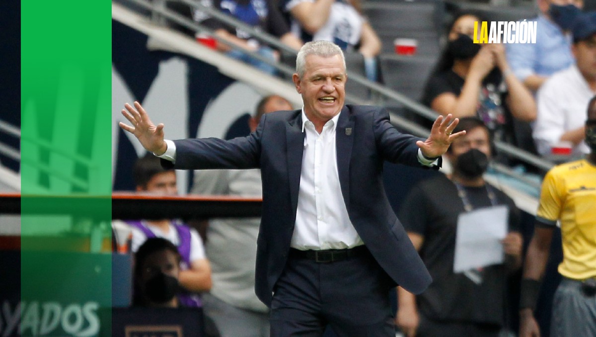 Javier Aguirre aterriza en México previo a presentación como técnico de la selección nacional  (Imago 7)