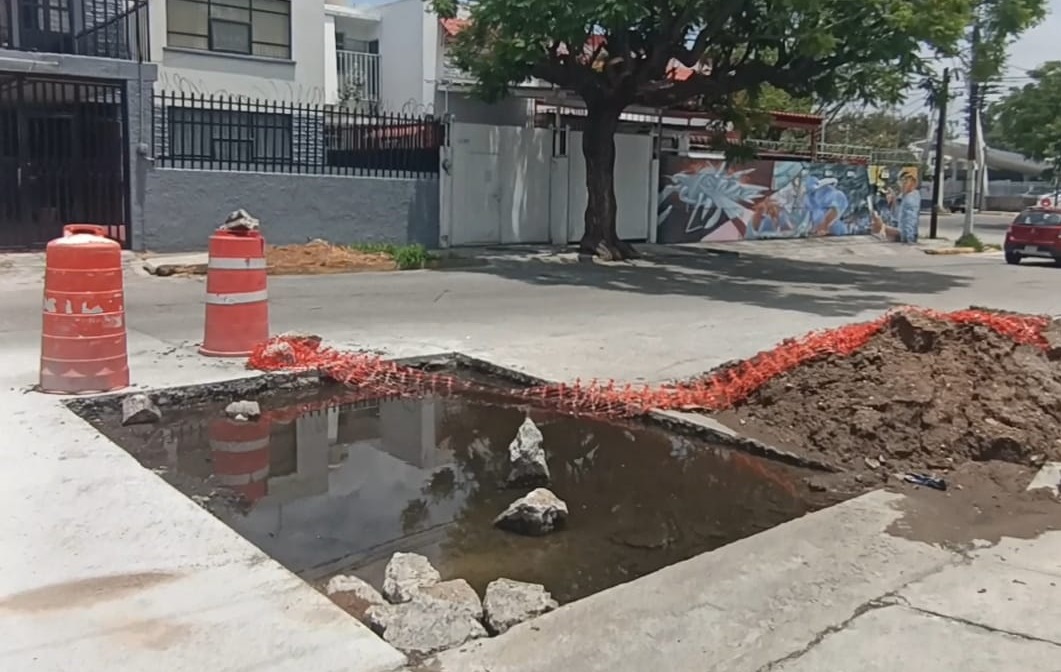Obras inconclusas en Alcalde Barranquitas. (Josefina Ruíz)