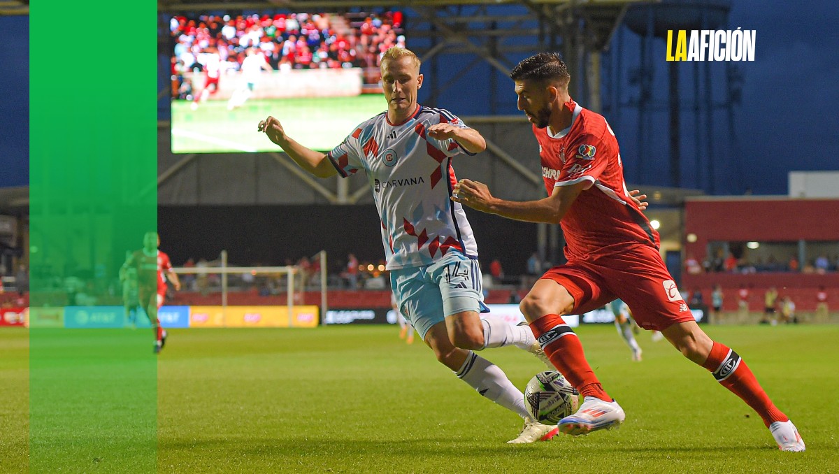 Aplazan inicio del segundo tiempo entre Toluca y Chicago Fire por tormenta (Imago7)