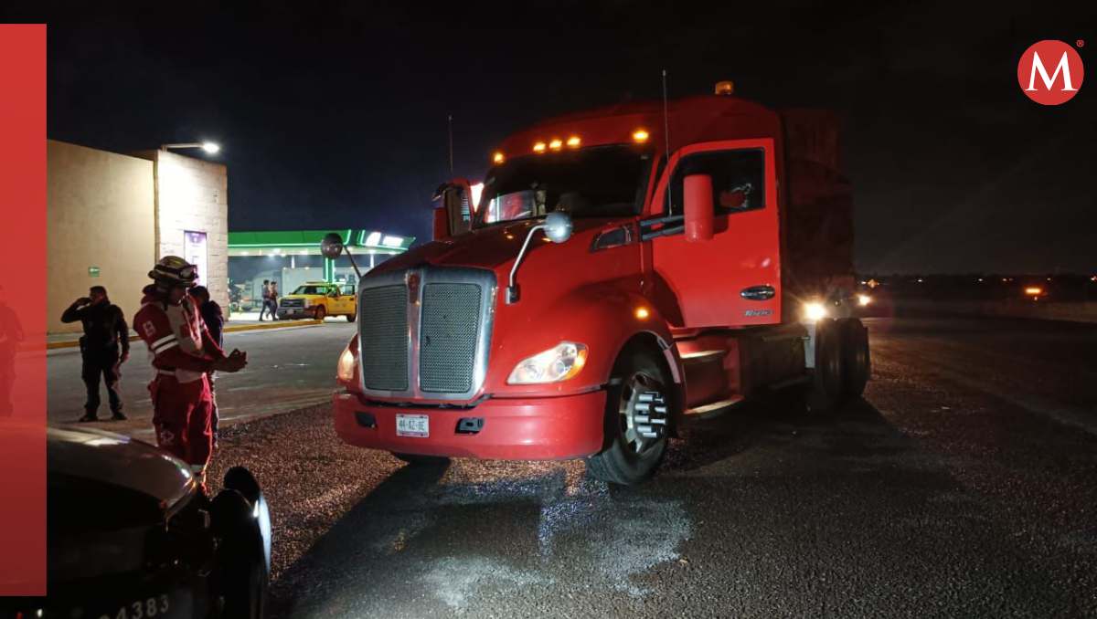 En un intento de asalto, un transportista fue asesinado en el Circuito Exterior Mexiquense. Foto: (Especial)