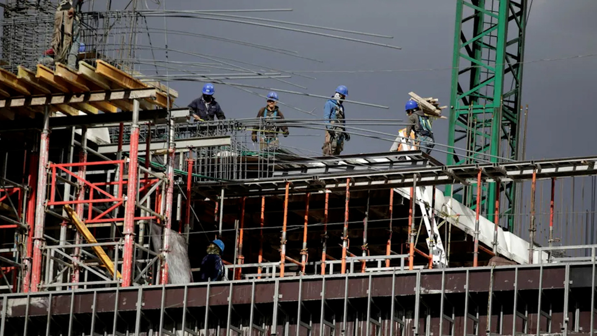Moody's prevé que economías de México y Brasil desacelerarán en 2024