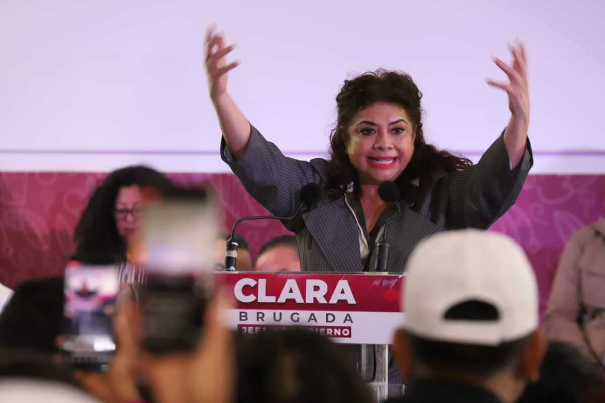 Brugada aseguró que en noviembre hará entrega de programas sociales. (Foto: Jesús Quintanar)