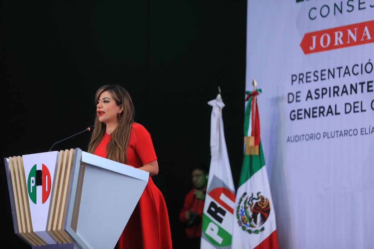 Lorena Piñon, es candidata a la Presidencia Nacional del PRI.