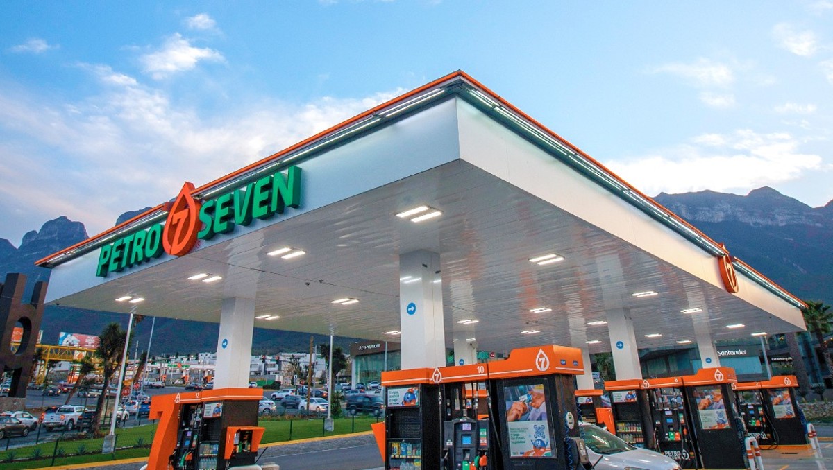 Petro Seven se está alejando de las marcas que más cobran a los consumidores por los combustibles. | Facebook