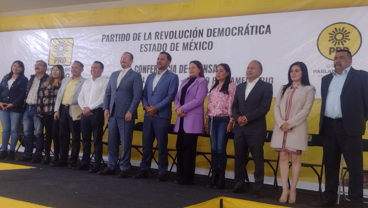 El PRD Edomex presentó a Omar Ortega como su coordinador parlamentario en la siguiente Legislatura. Foto: (Claudia Hidalgo)