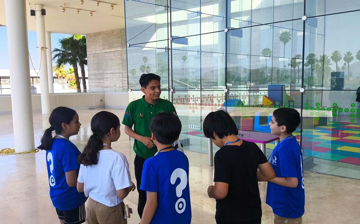 Reconocen estudiantes del Conalep en Torreón. l Especial
