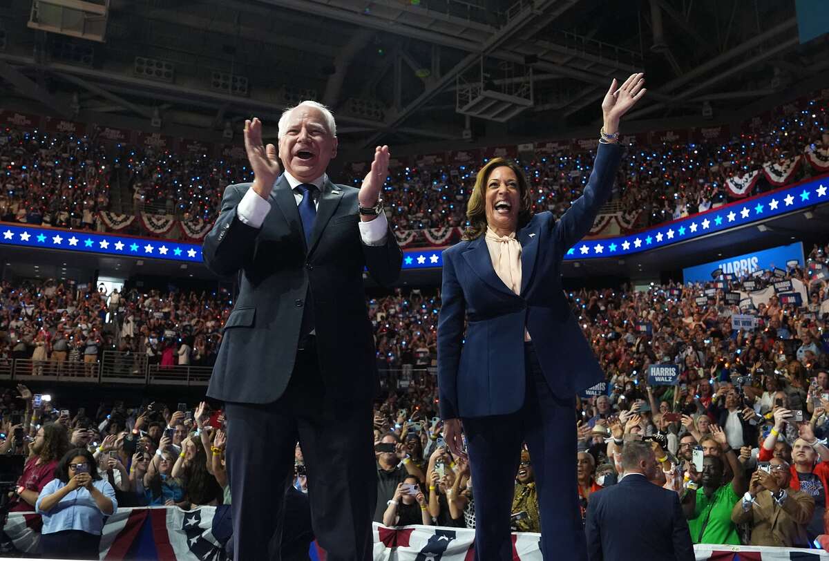 Harris y Walz estuvieron juntos en un mitin por primera vez en Filadelfia. | AFP