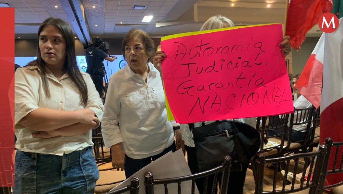 Los trabajadores tuvieron el foro por alrededor de 20 minutos | Especial