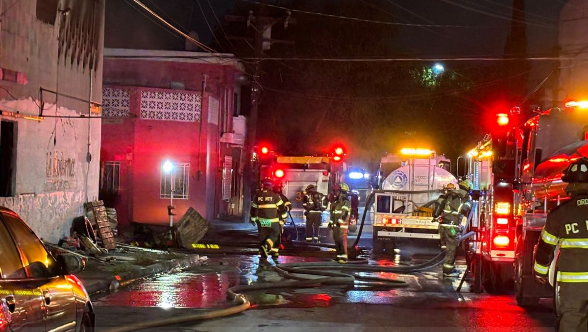 Al lugar arribaron elementos de Bomberos y Protección Civil de Monterrey | Leyda Estrada