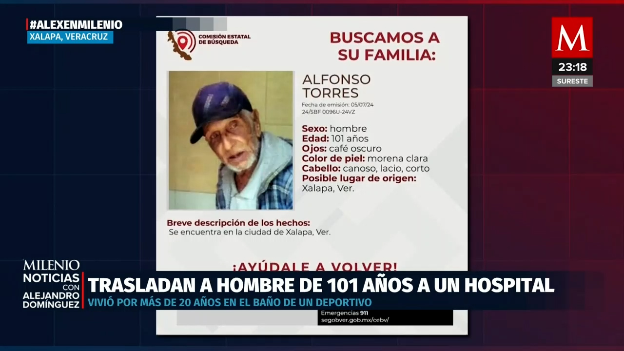 Hombre de 101 años traslado al hospital en Xalapa tras pasar 20 años en un baño público