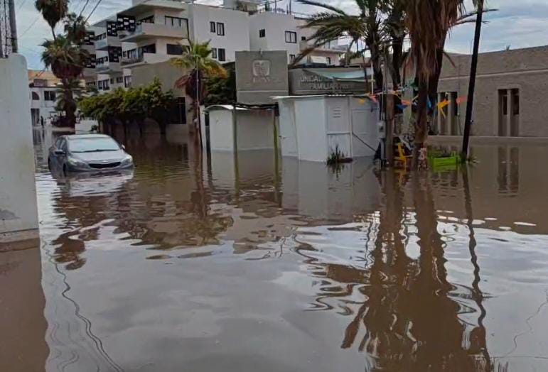 Las tormentas tropicales afectan a Baja California Sur | Especial