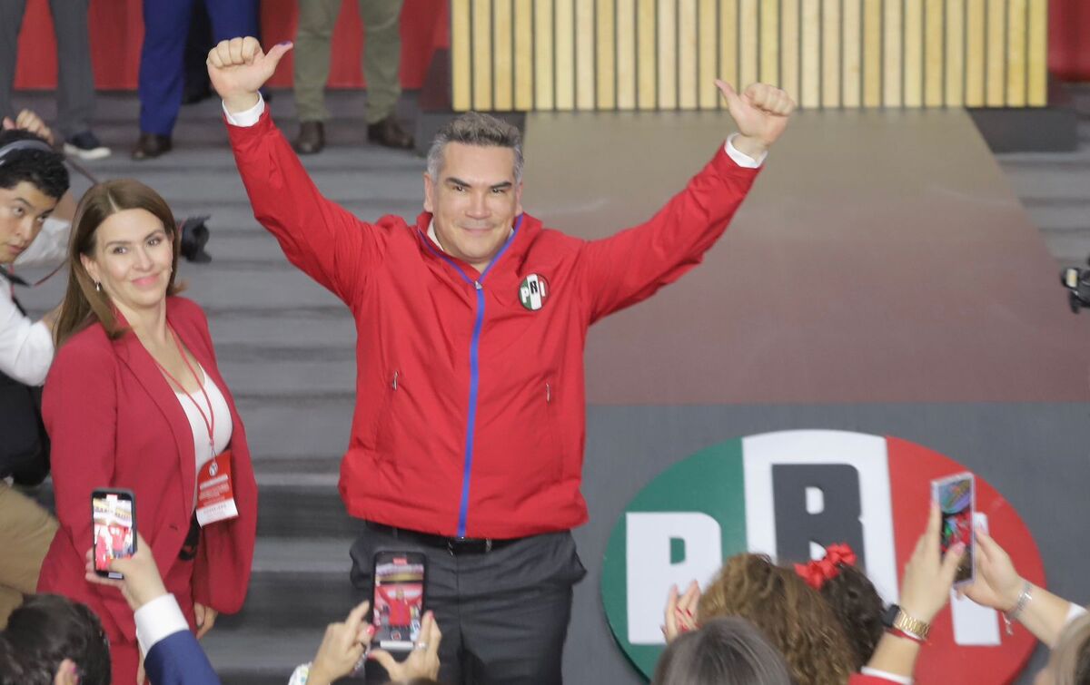 Alejandro Moreno volverá a dirigir el PRI nacional. | Foto: Ariel Ojeda