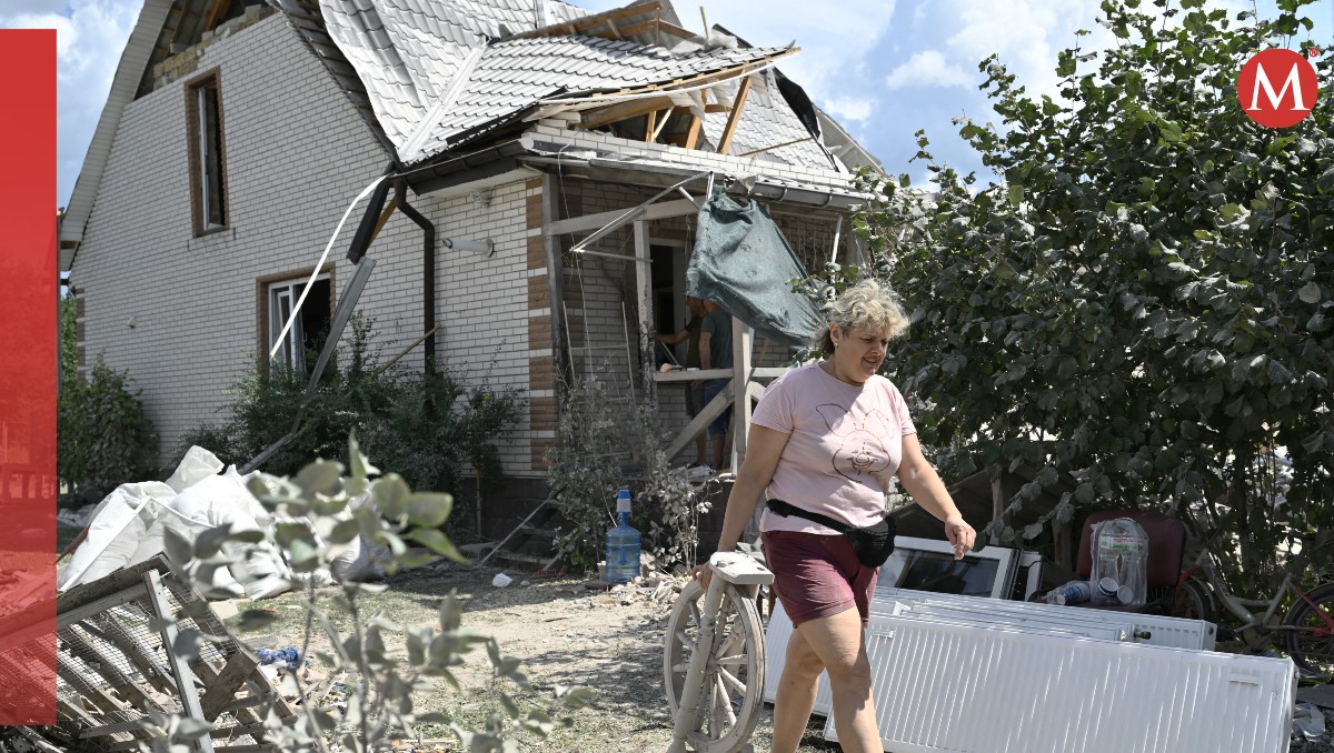 Una vivienda fue alcanzada por un misil ruso que fue derribado. | AFP