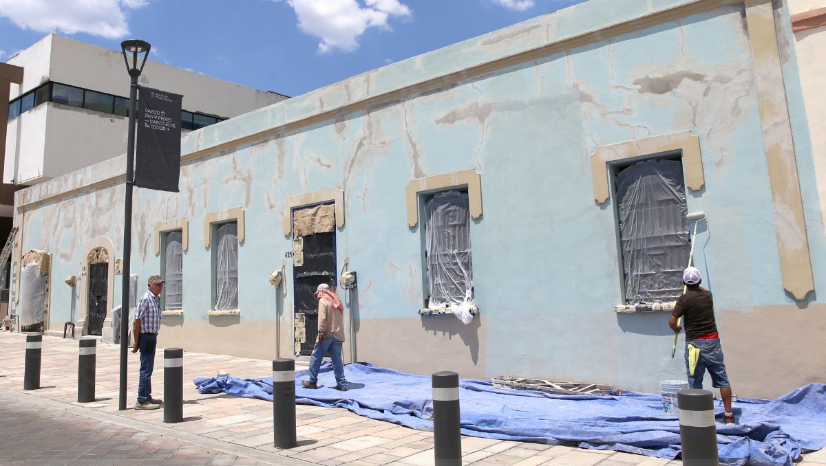 La Casa de los Verástegui, ubicada a un lado del Palacio Municipal de San Pedro, recibe una manita de gato | Luis Guerra