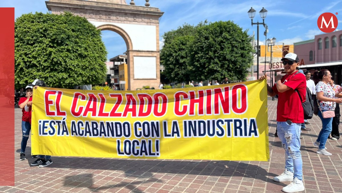 Marchan zapateros de León y San Francisco del Rincón para exigir piso parejo ante la importación de calzado chino