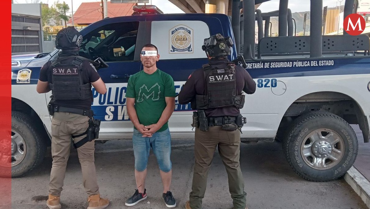 El hombre portaba consigo un arma de fuego calibre .380 cuando fue arrestado. | Especial