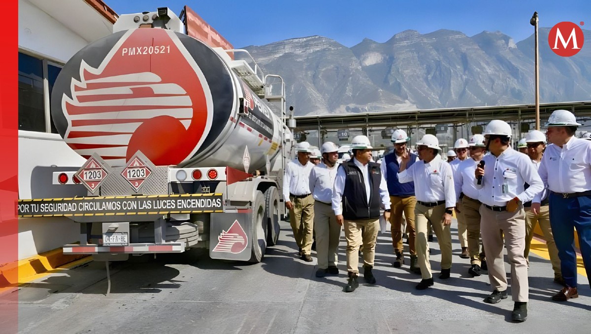Con el aumento de pipas, Pemex aumentó la capacidad de traslado de barriles diarios | Especial