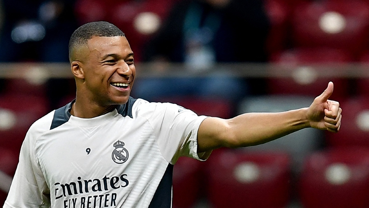 Kylian Mbappé es titular en su debut con el Real Madrid en la Supercopa de Europa (Reuters)