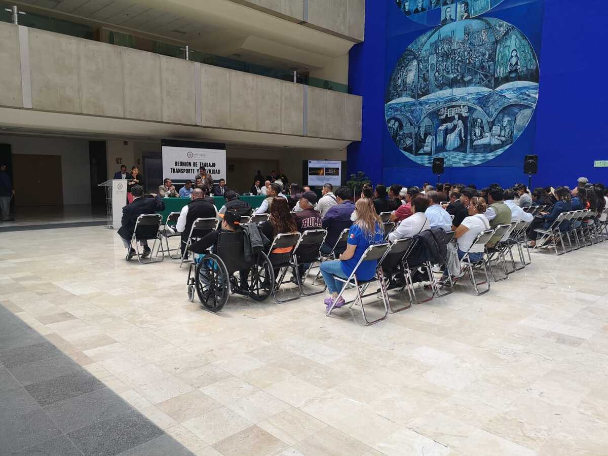 Para el tema se llevó a cabo una reunión de trabajo sobre transporte y movilidad. | Especial