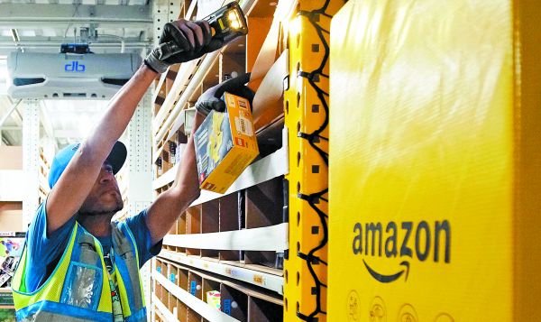 Amazon es héroe o villano según el cálculo de emisiones de gases de efecto invernadero. AFP