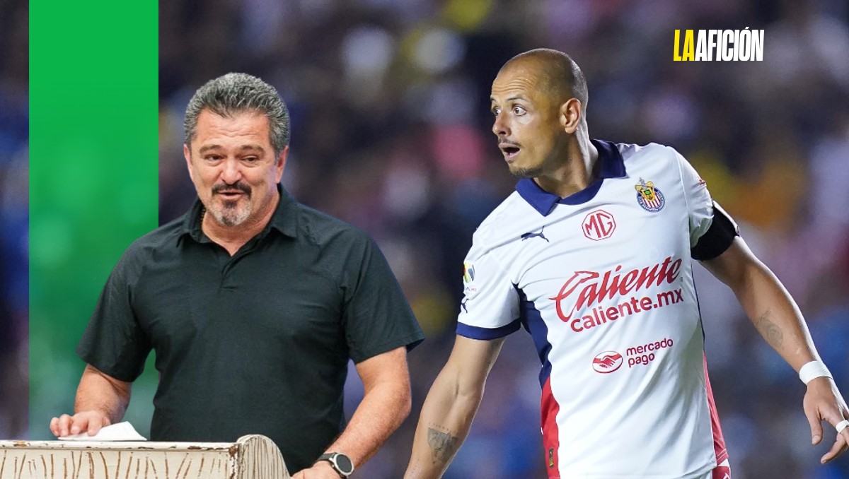 Carlos Hermosillo vuelve a criticar a Chicharito'por regresar a Chivas (Instagram: chermosillo27/Imago7)
