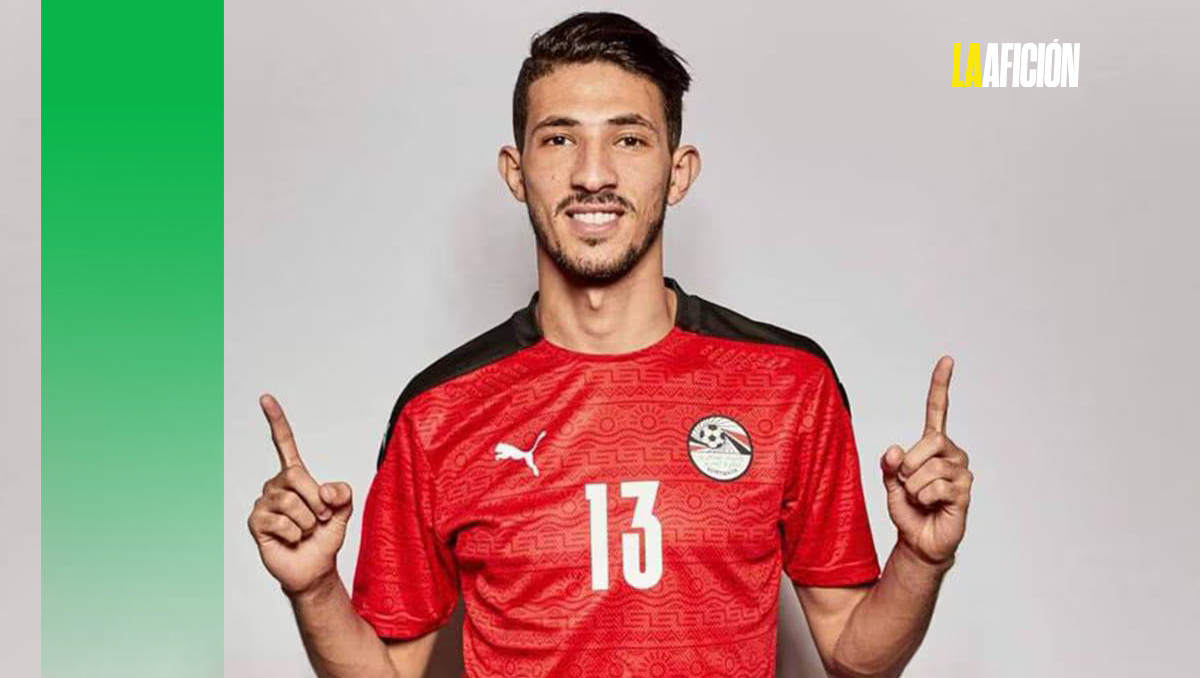 Futbolista de la selección de Egipto es encarcelado por atropellar y matar a un policía (X Ahmed Abou El Fotouh)