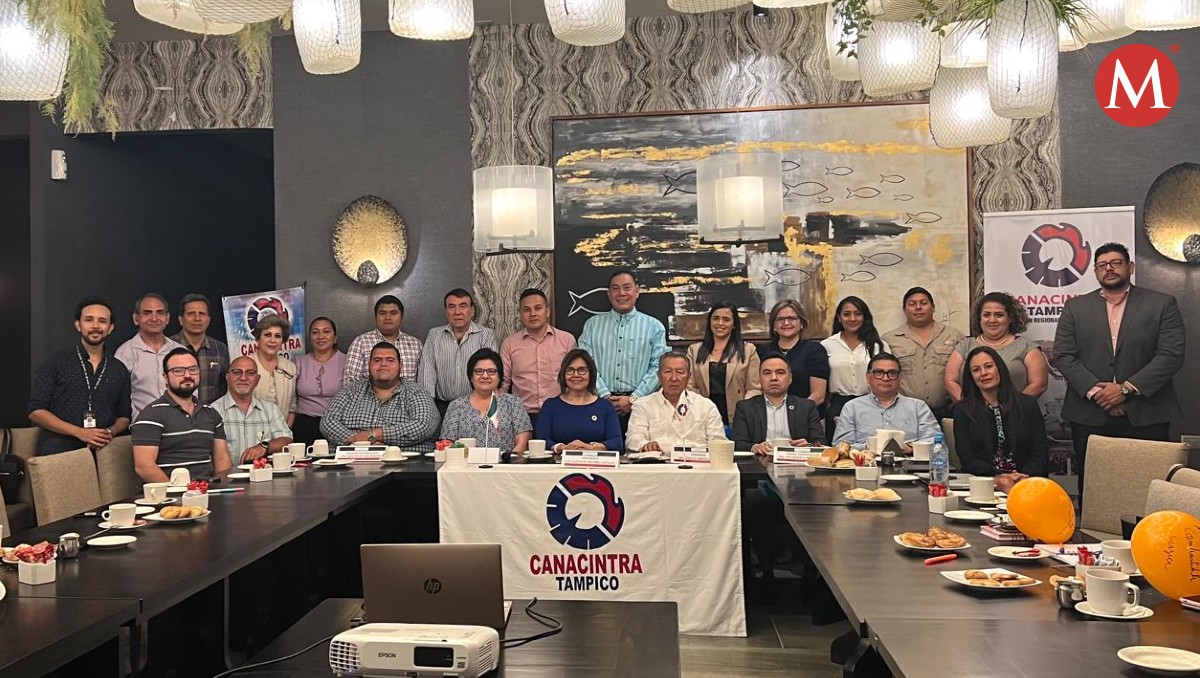 Socios de la Canacintra Delegación Tampico.
