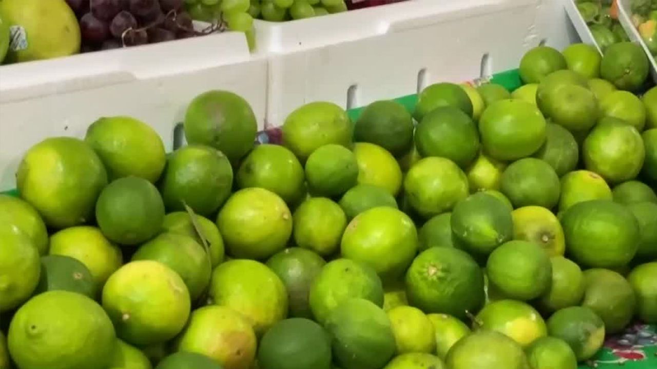 Cierre de empacadoras encarece el precio del limón en el Estado de México