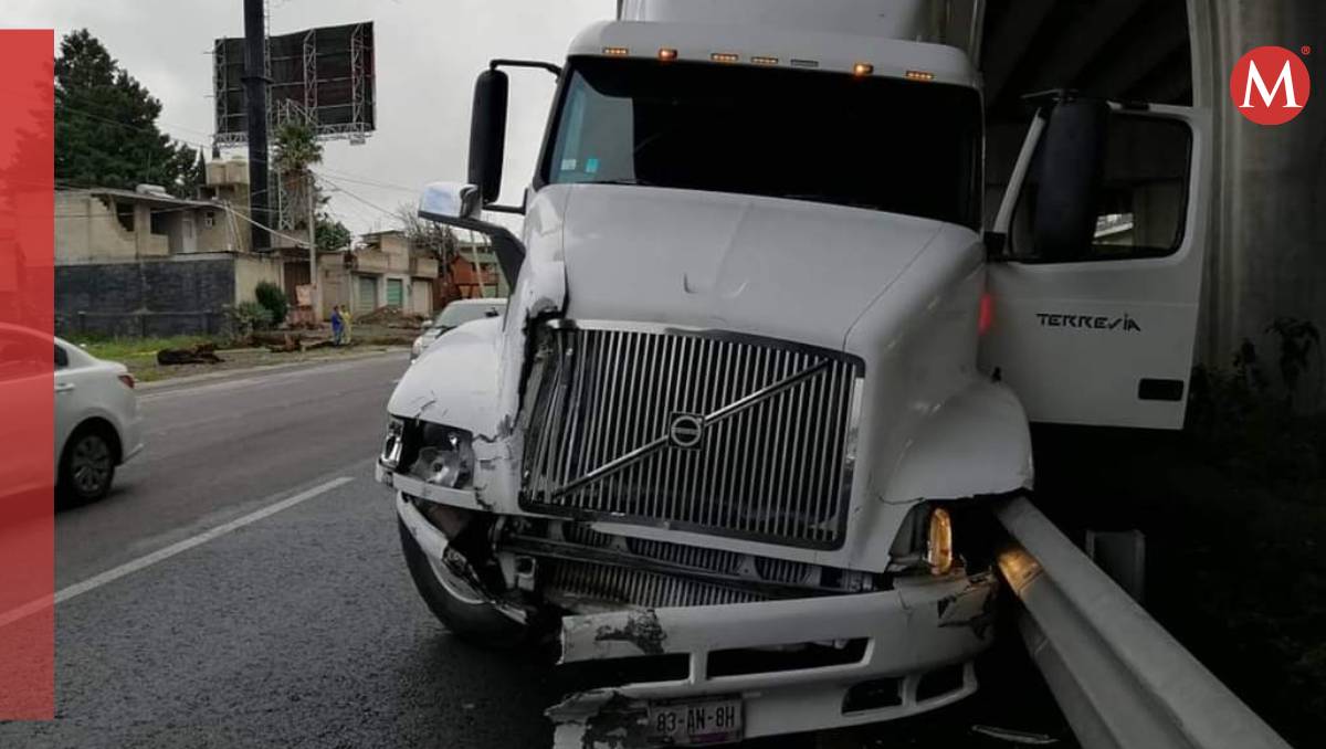 Tres personas resultaron lesionadas en accidente vial en la carretera México - Toluca. Especial