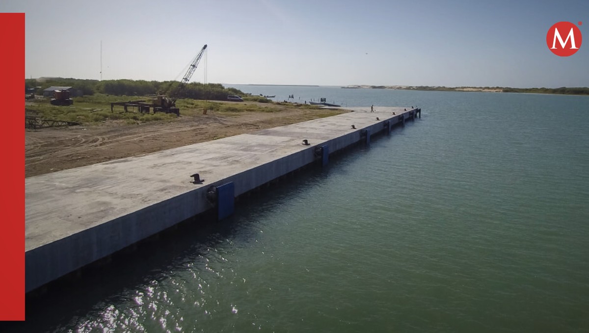 Preparan muelle de atraque en el Puerto de Matamoros.