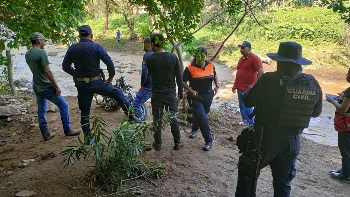 Encuentran el cuerpo de adolescente arrastrado por un río en Huetamo, Michoacán. | Especial