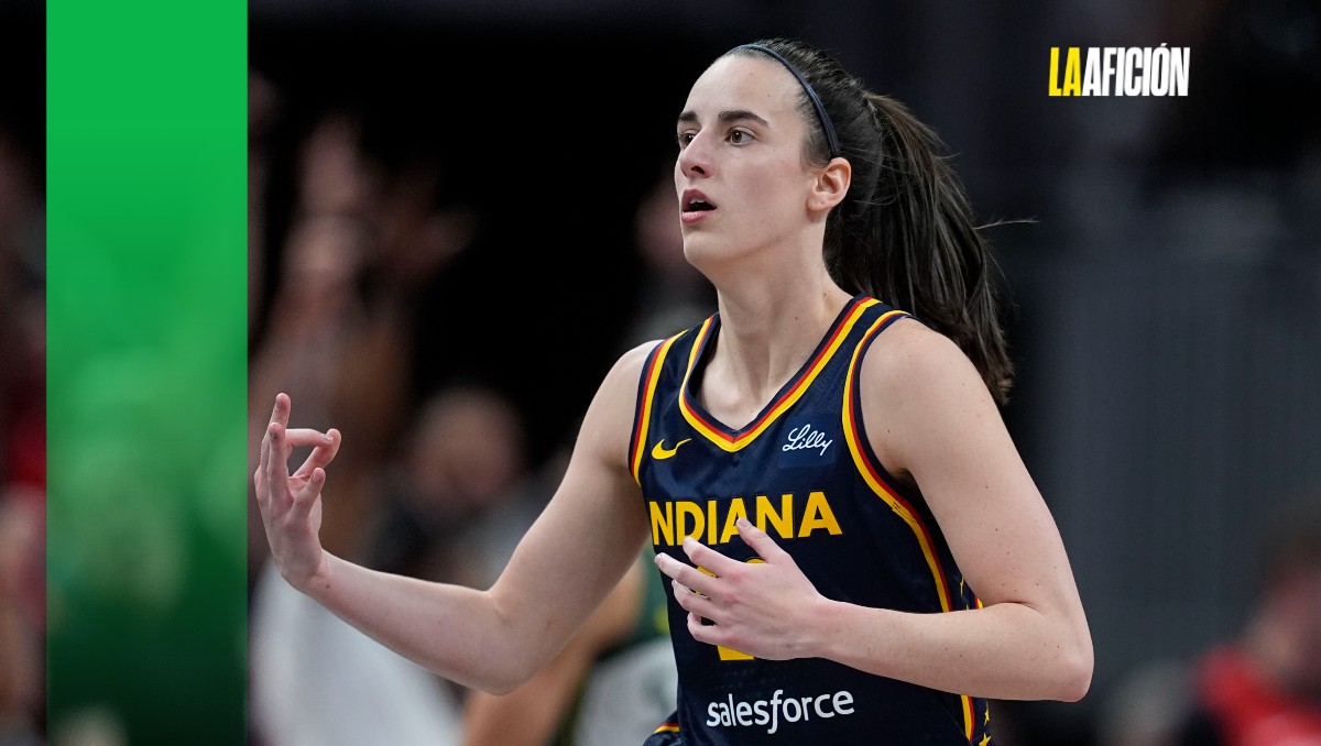 Caitlin Clark bate el récord de asistencias de una novata en la WNBA (AP)