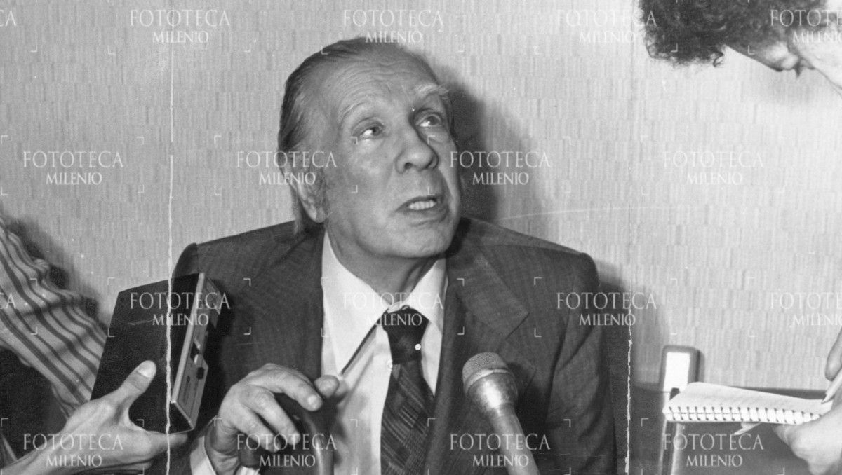 Olea Franco dice que la primera vez que el argentino vino a nuestro país se sorprendió de ver lo popular que era. Fototeca Milenio