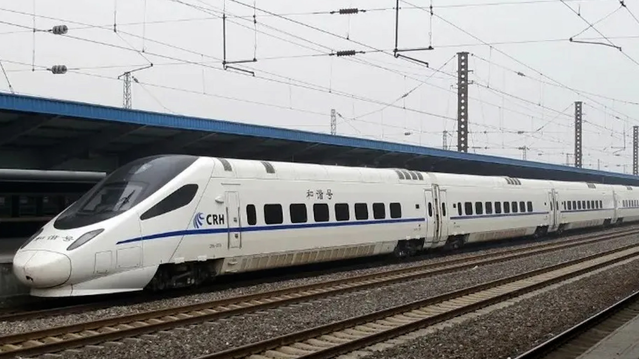 Tren México-Querétaro tardaría cinco años, revela estudio de CPKC