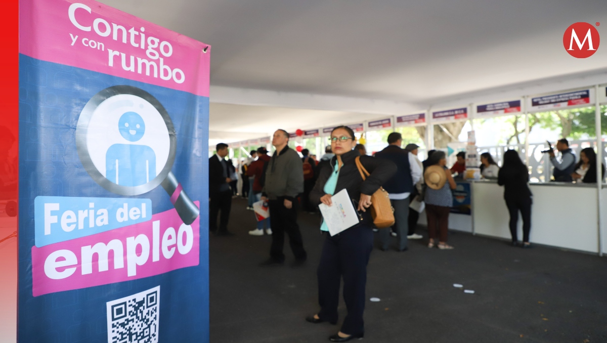 Empresas y poblanos participan en la Feria del Empleo 2024 | EsImagen