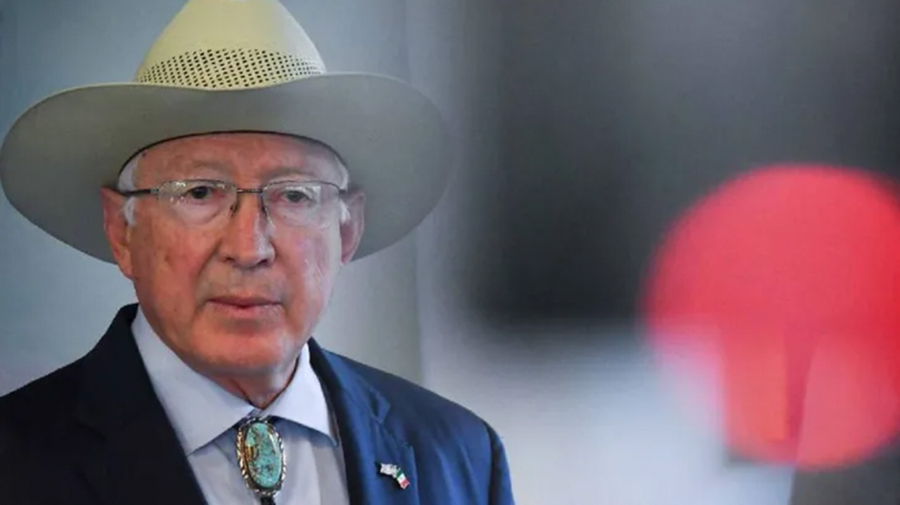 Ken Salazar afirma que la reforma judicial es un riesgo para el funcionamiento de la democracia