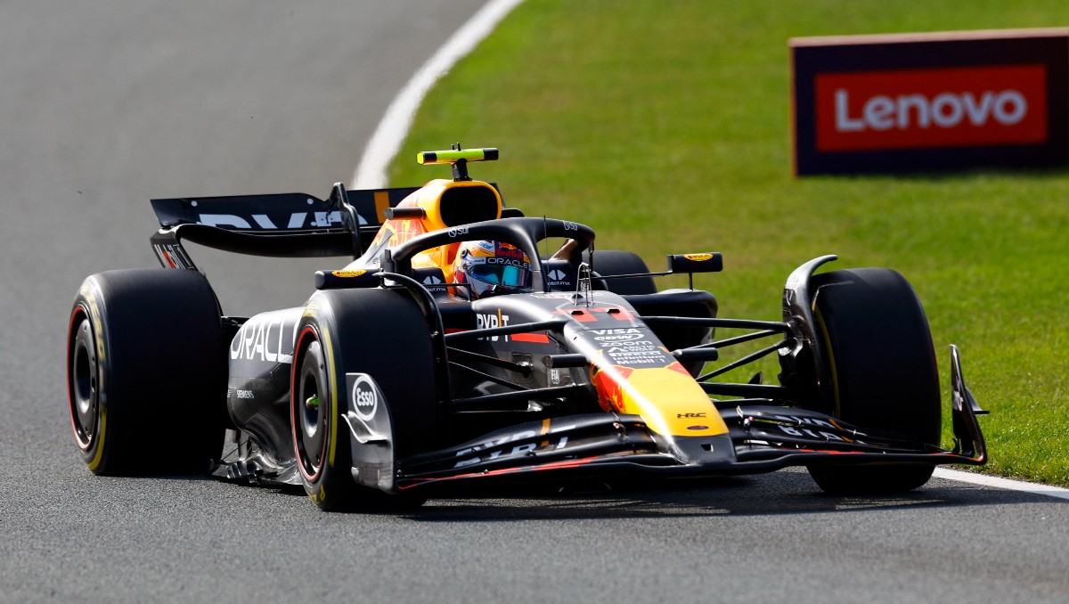Checo Pérez, fuera del top 10 en primeras prácticas de GP de Países Bajos (Reuters)