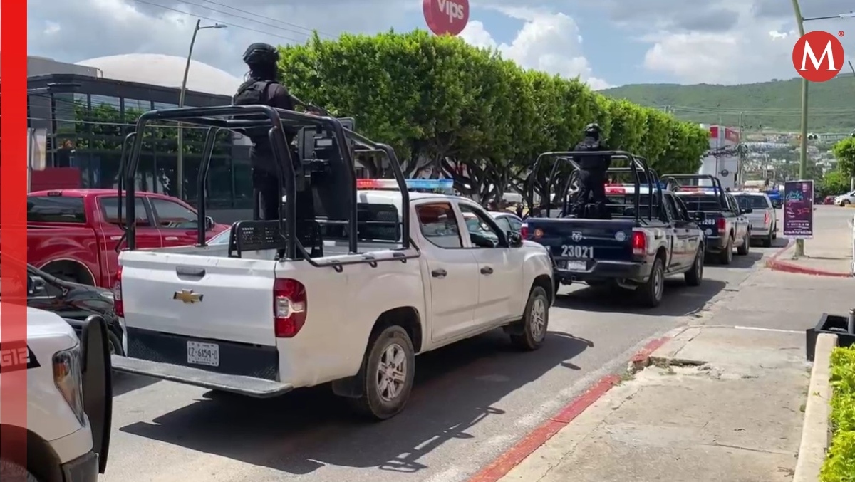 Las autoridades acordonaron la escena para poder examinar la escena