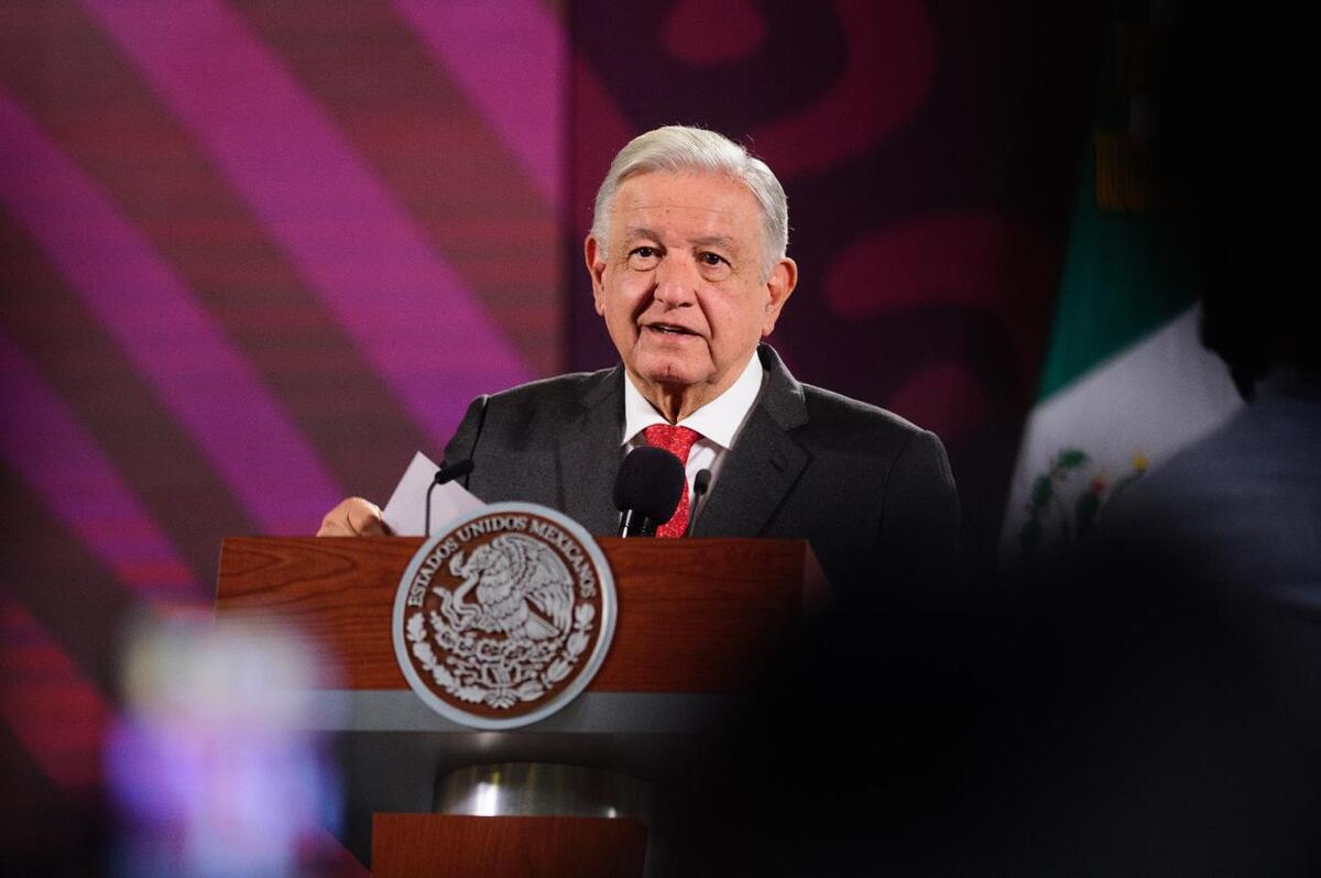 El presidente López Obrador calificó como una intromisión las declaraciones del embajador de Canadá sobre la reforma judicial. | Especial