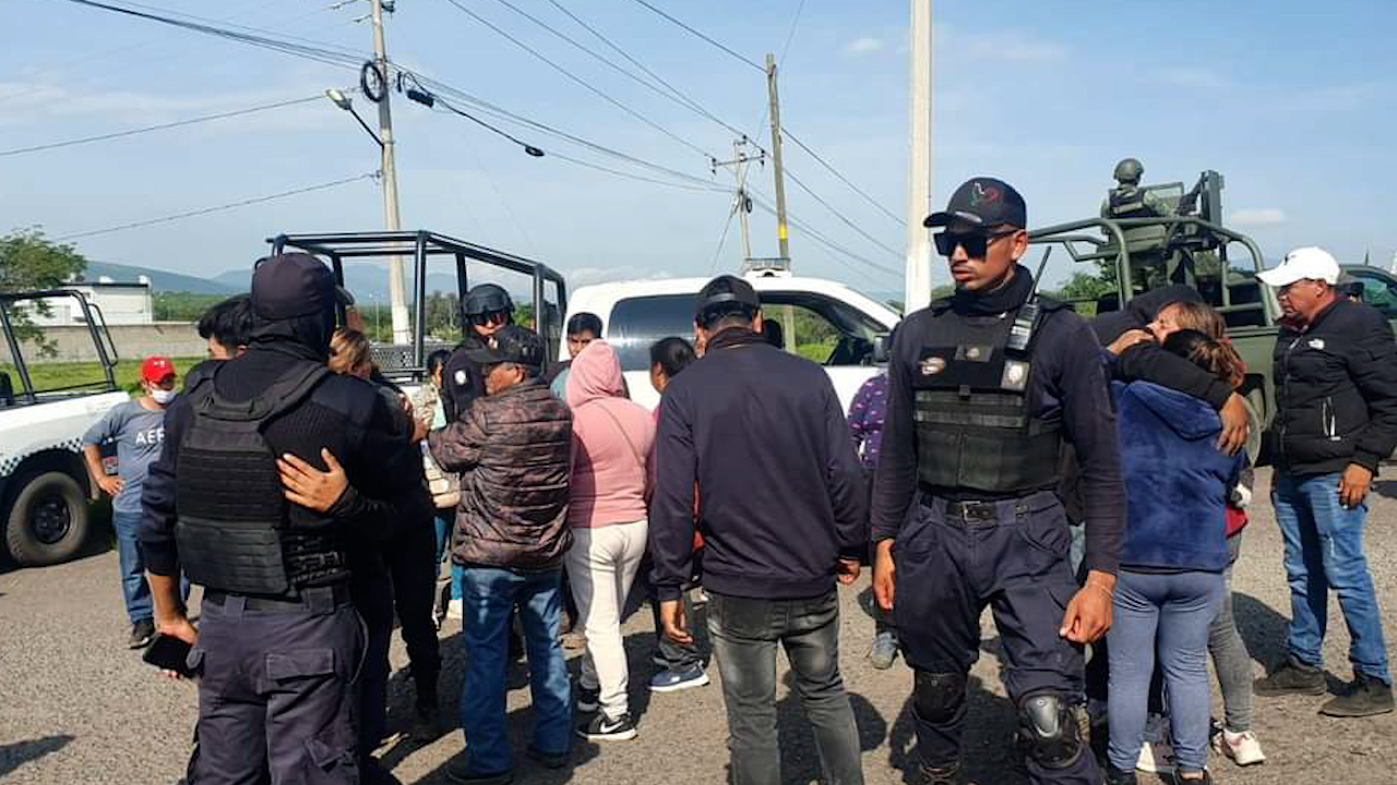 Segob de Michoacán da detalles sobre la localización de 7 policías comunitarios de Tangamandapio